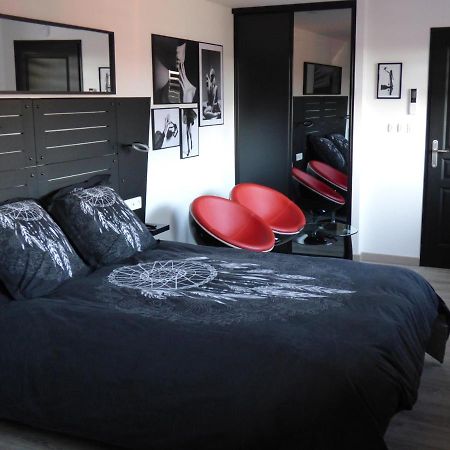 La Colline Aux Yeux Doubs Bed & Breakfast Baume-les-Dames Dış mekan fotoğraf