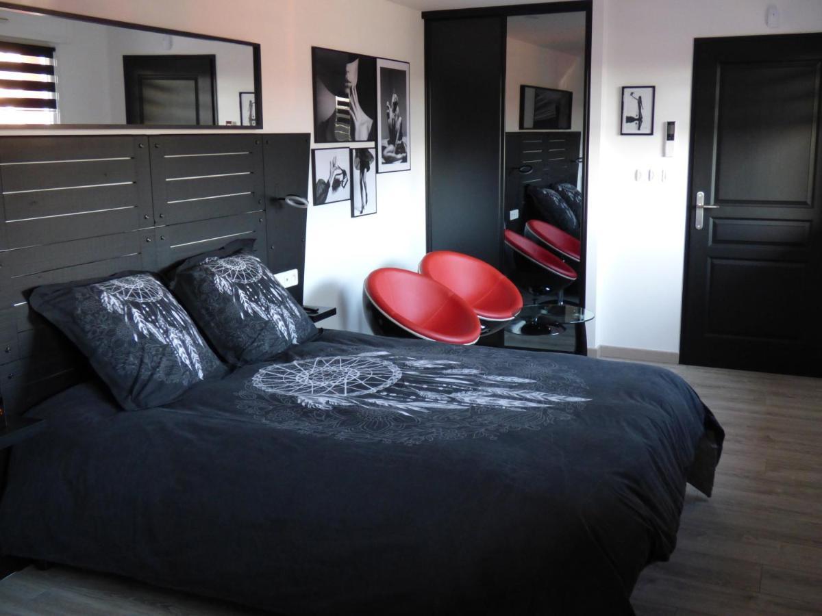 La Colline Aux Yeux Doubs Bed & Breakfast Baume-les-Dames Dış mekan fotoğraf